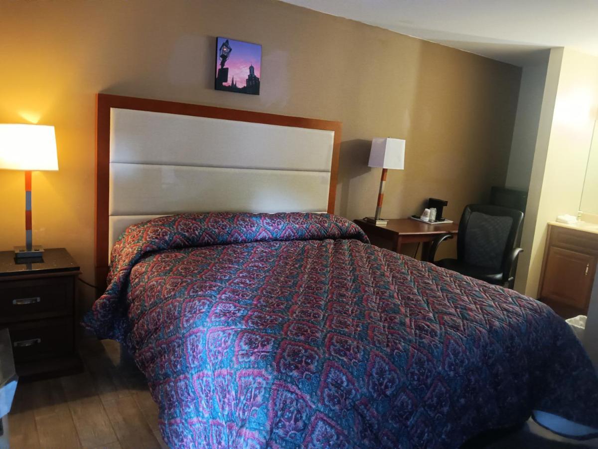 New Milford Maple Leaf Motel المظهر الخارجي الصورة