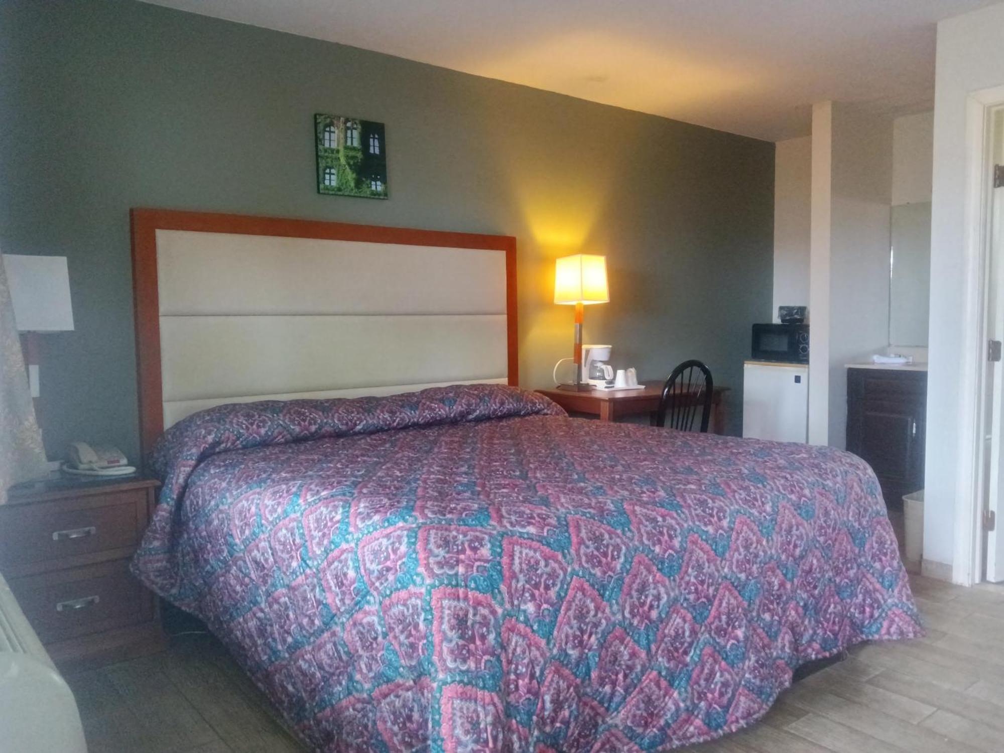 New Milford Maple Leaf Motel المظهر الخارجي الصورة