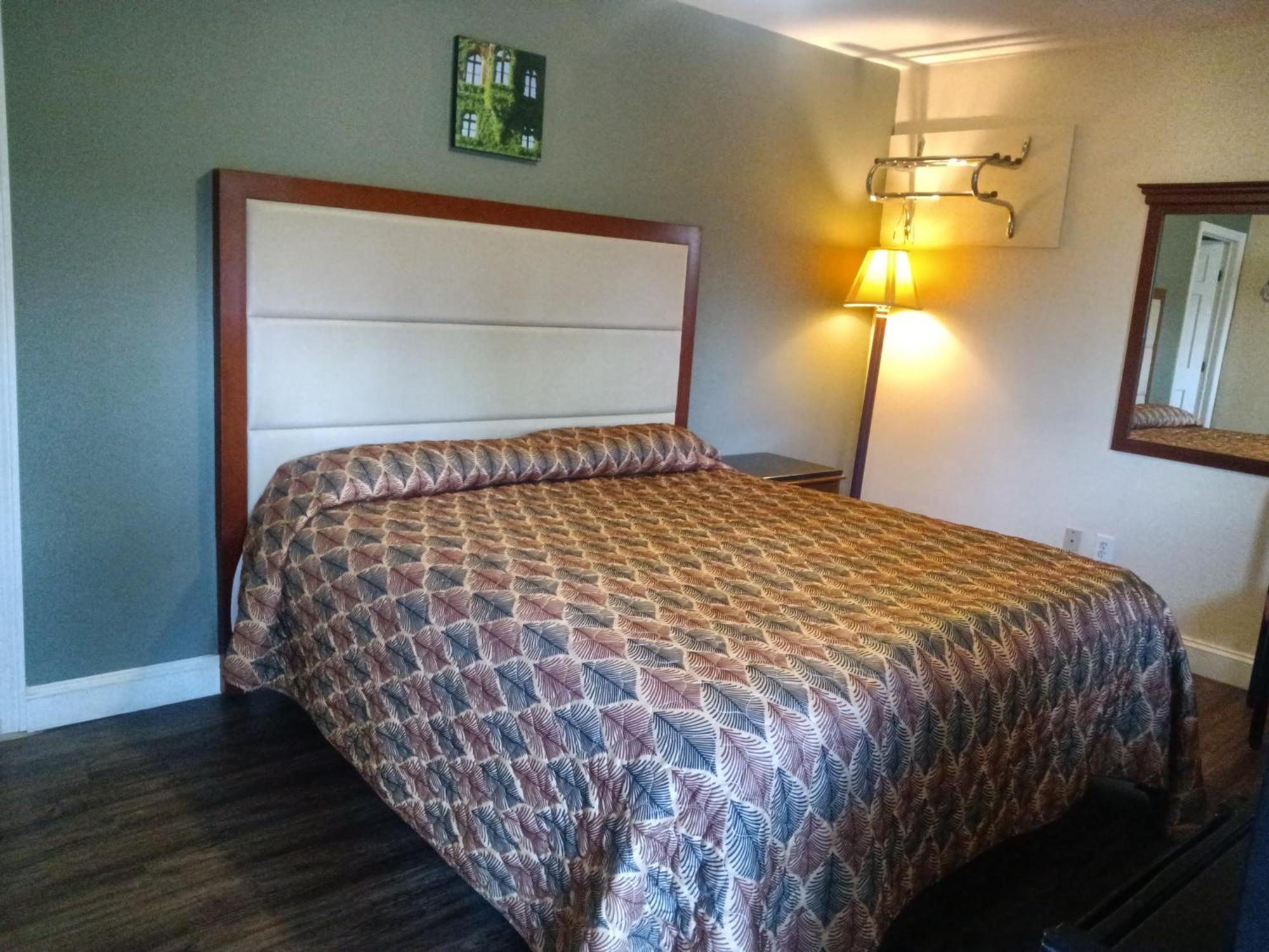 New Milford Maple Leaf Motel المظهر الخارجي الصورة