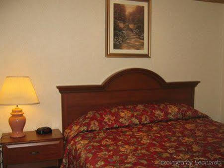 New Milford Maple Leaf Motel الغرفة الصورة