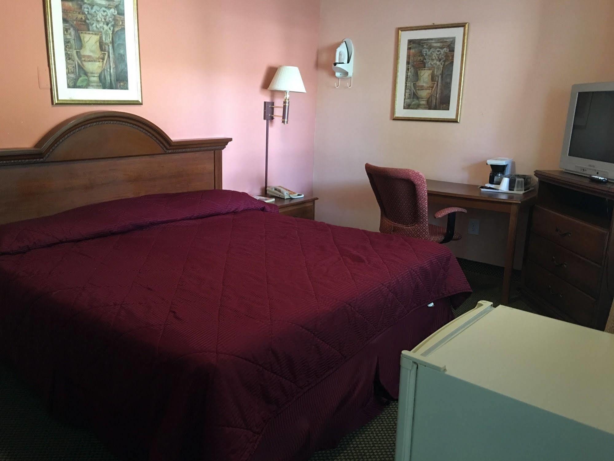 New Milford Maple Leaf Motel المظهر الخارجي الصورة